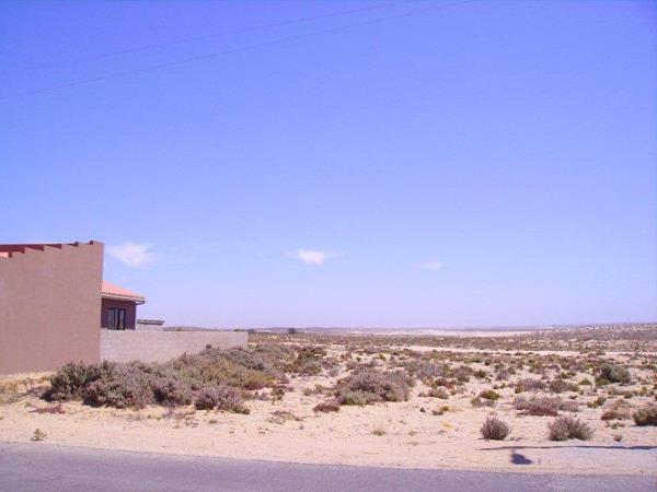 836 m² Land