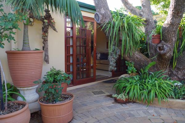 2 Bedroom Garden Cottage