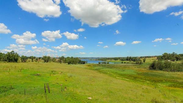 10.2 ha Farm with House
