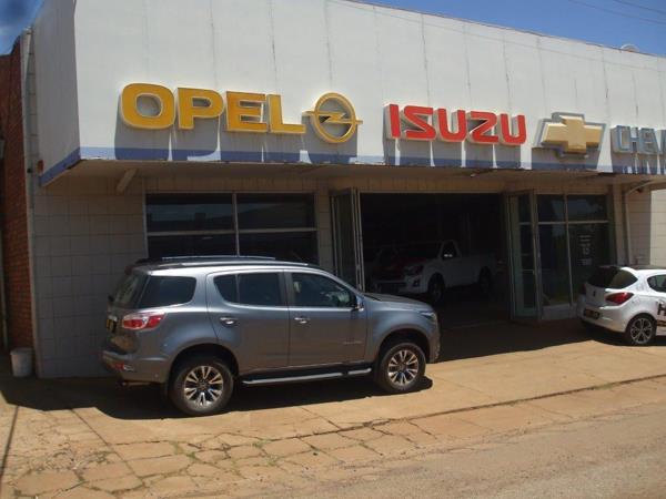 600 m² Commercial space