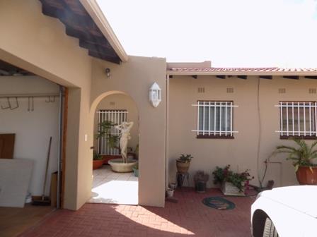 3 Bedroom Cluster