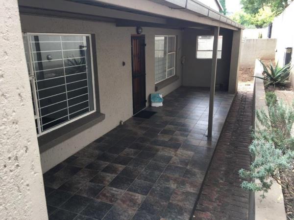 1 Bedroom Garden Cottage