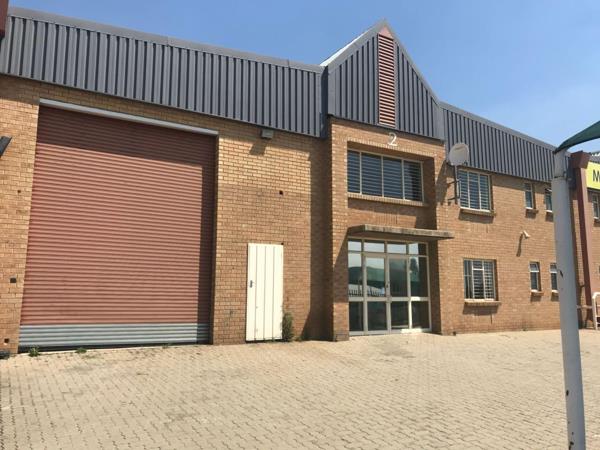 637  m² Industrial space