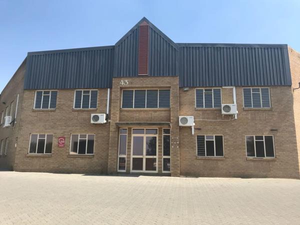 1 438 m² Industrial space