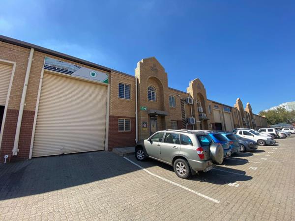 331  m² Industrial space