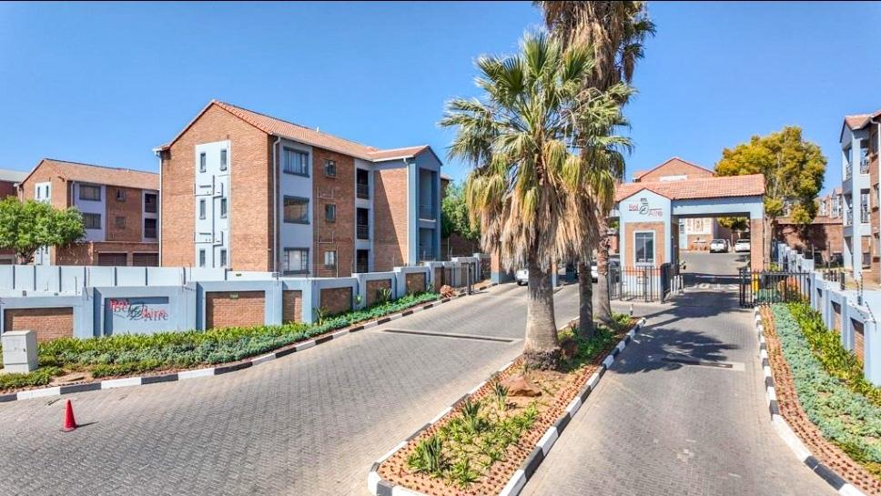 2 Bedroom Simplex in Vorna Valley