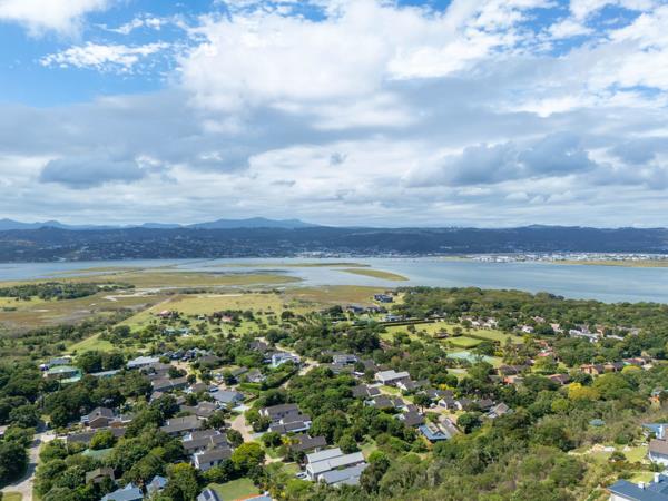 1 029 m² Land