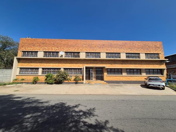 3 800 m² Industrial space