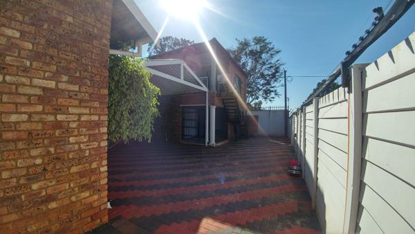 7 Bedroom House