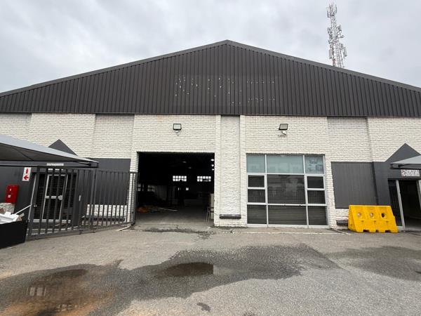 1 200 m² Industrial space