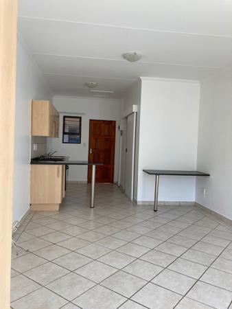0.5 Bedroom Flat