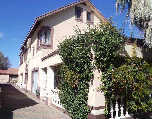 12 Bedroom House