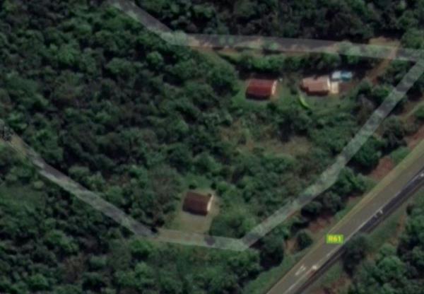 1 359 m² Land