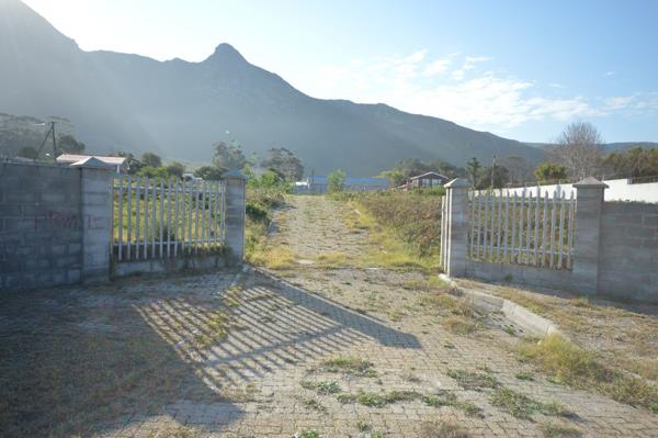 4 461 m² Land