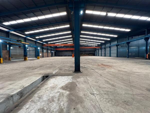 4 600  m² Industrial space