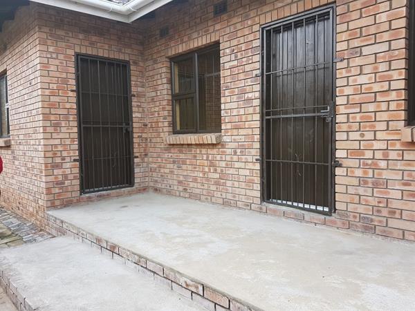 2 Bedroom Garden Cottage