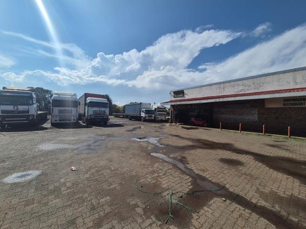 770  m² Industrial space