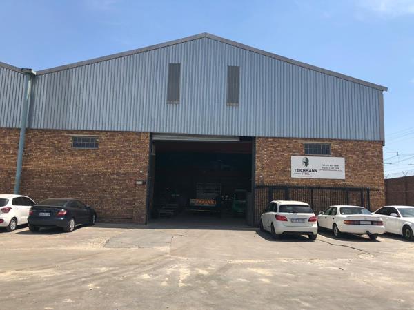 1 500  m² Industrial space