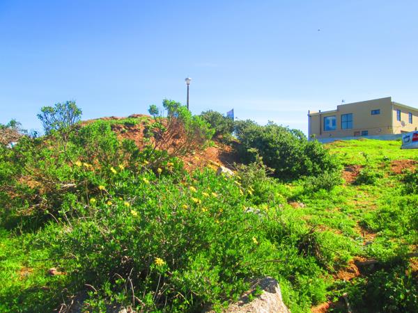 916 m² Land