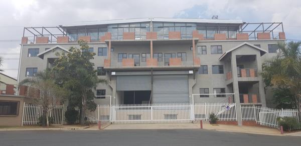 3 150 m² Industrial space