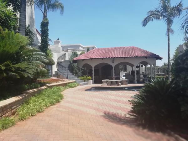 8 Bedroom House