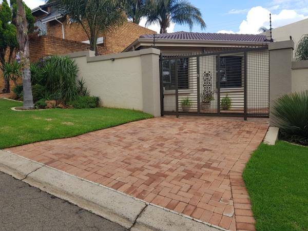 1 Bedroom Garden Cottage