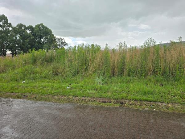 2 253 m² Land