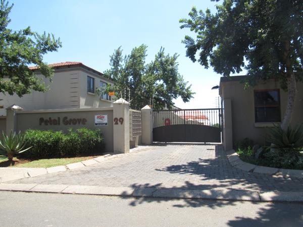 3 Bedroom Townhouse