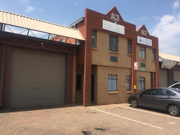230 m² Industrial space