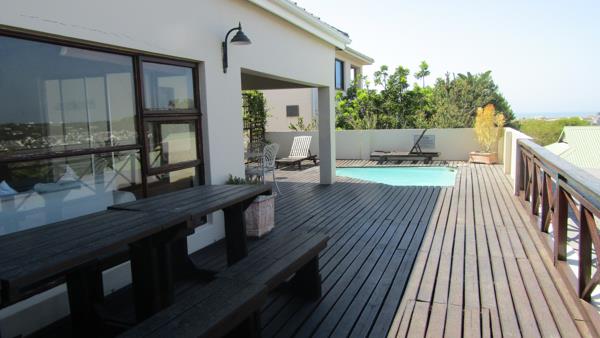 400  m² Commercial space