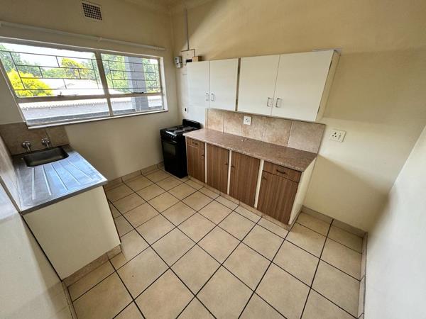 2 Bedroom Flat