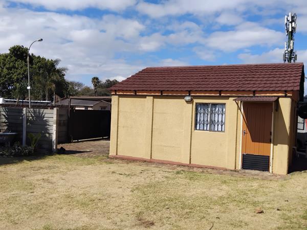 1 Bedroom Garden Cottage