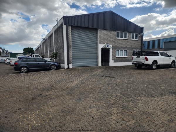 325 m² Industrial space