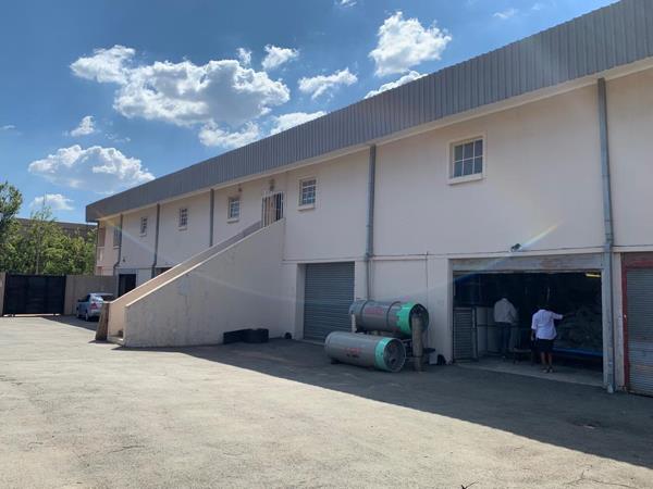 1 550 m² Industrial space