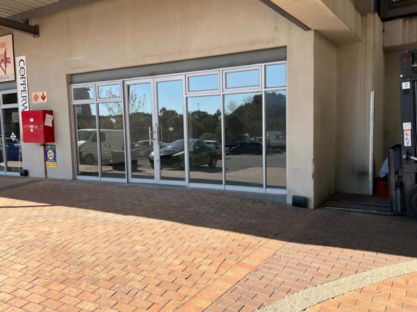 112  m² Commercial space