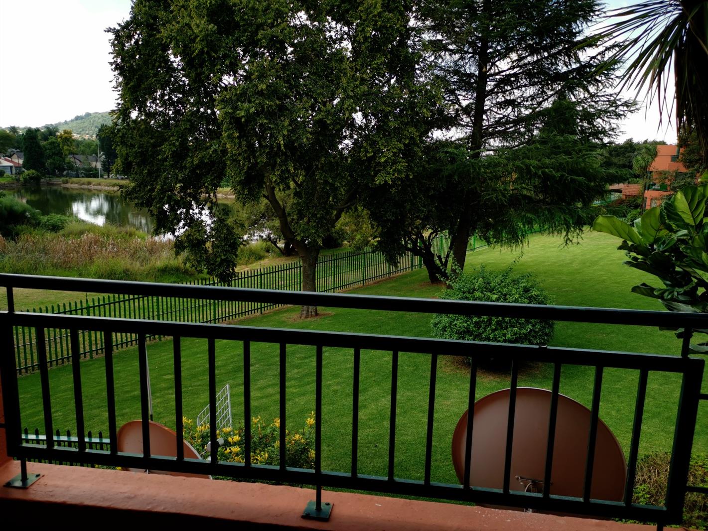 1 Bedroom Apartment in Randpark Ridge
