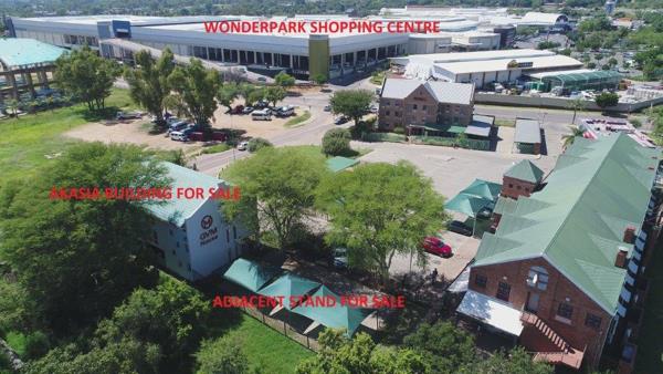 660  m² Office Space