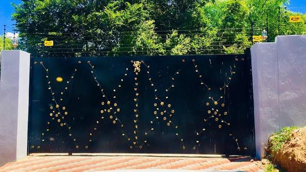 1 Bedroom Garden Cottage