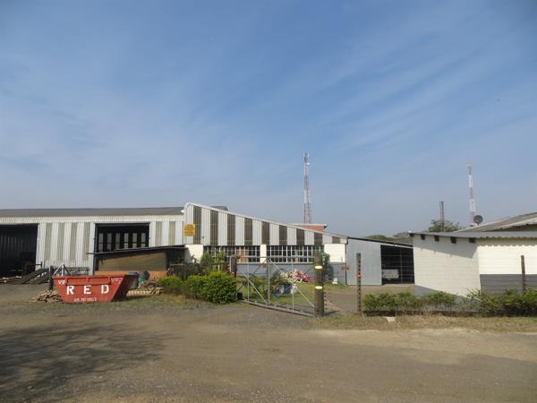3 206  m² Commercial space