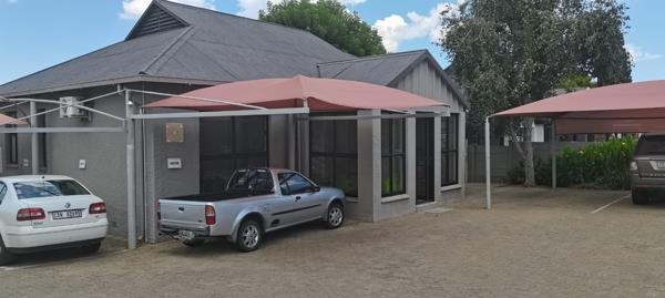 1 722  m² Commercial space