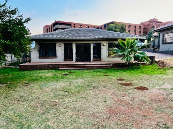 3 Bedroom Garden Cottage