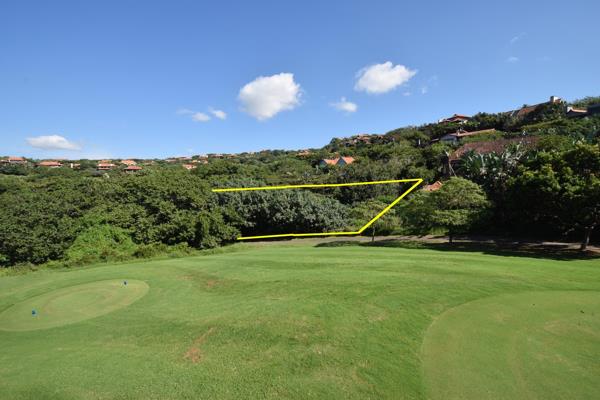 1 745 m² Land