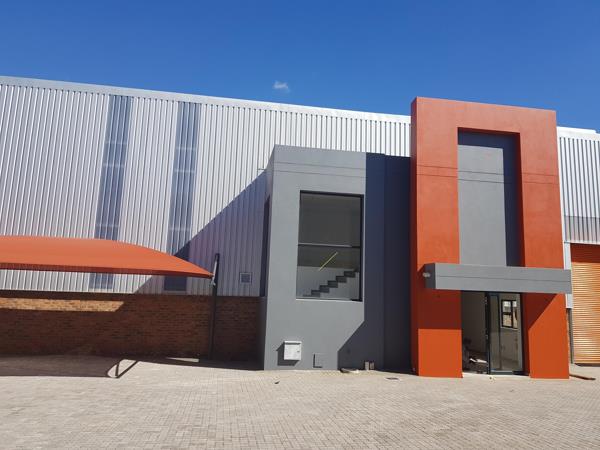 640  m² Industrial space