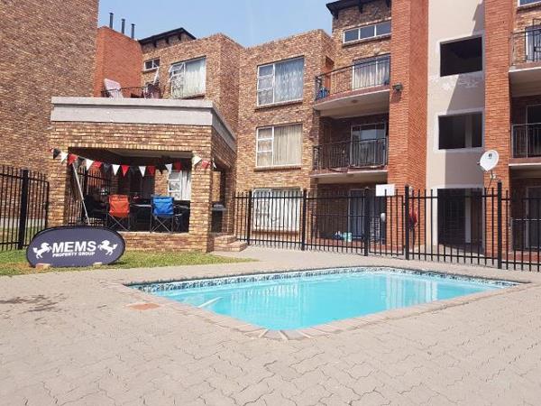 2 Bedroom Flat