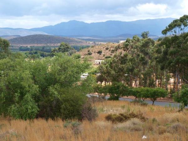 1 200 m² Land