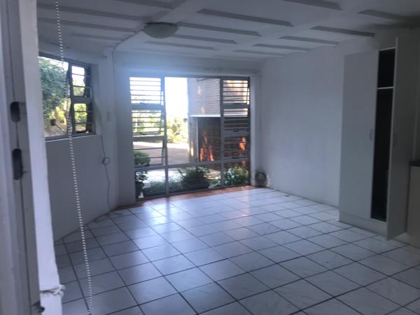 1 Bedroom Garden Cottage