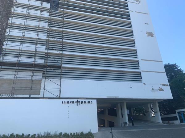 274  m² Commercial space