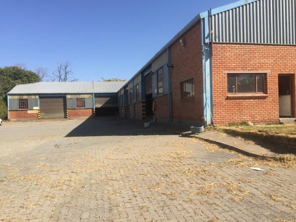 1 230  m² Office Space