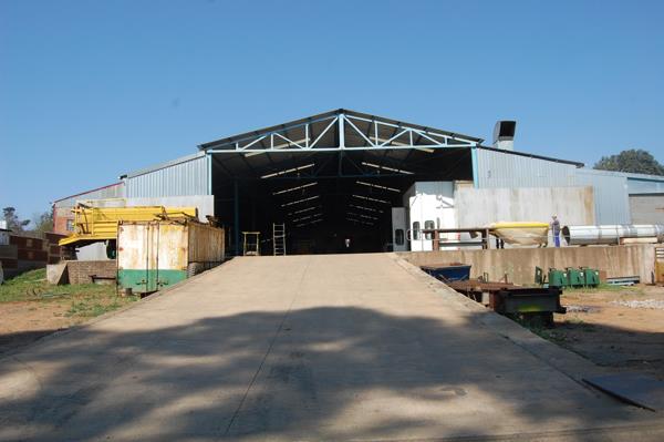 2 000  m² Industrial space