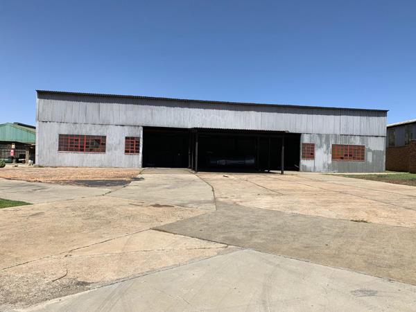 4 500  m² Industrial space